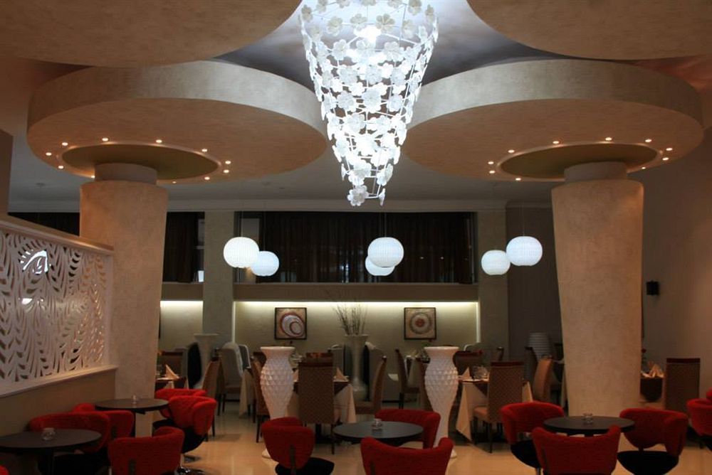 Cyan Hotel Addis Ababa Exterior photo