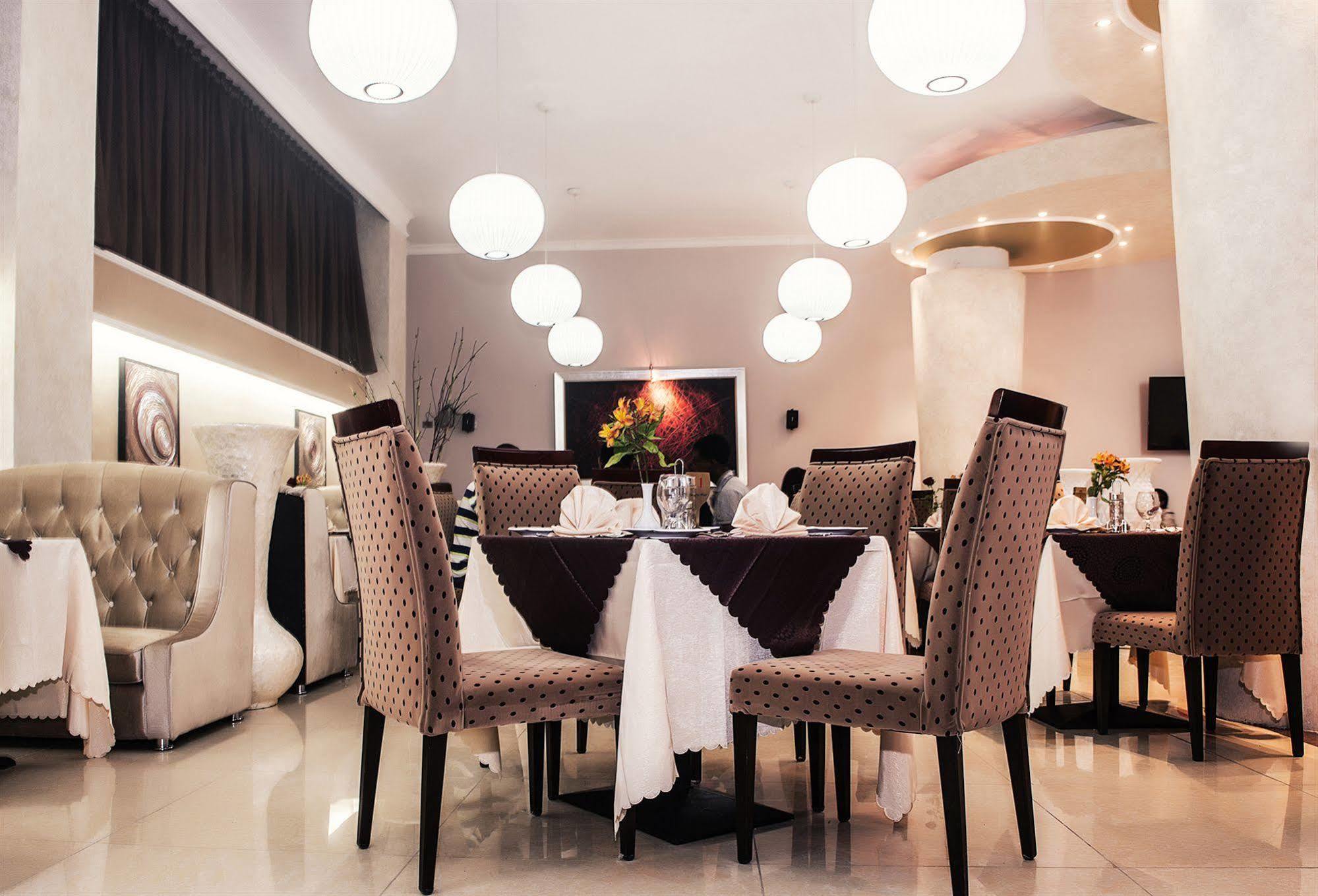 Cyan Hotel Addis Ababa Exterior photo